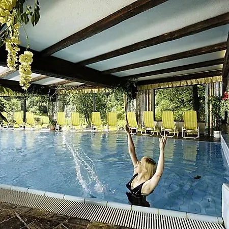 Der Trattlerhof Hotel 4*